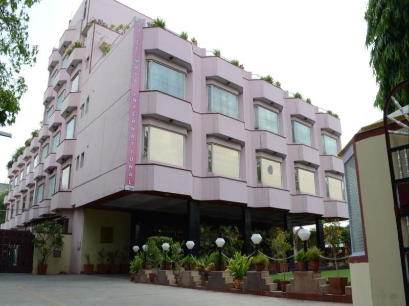 Oyo 18814 Hotel Maya International Jaipur Eksteriør billede
