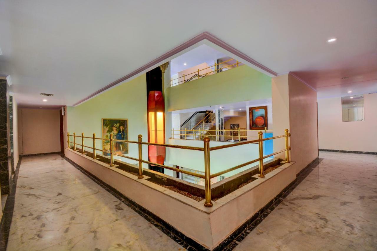 Oyo 18814 Hotel Maya International Jaipur Eksteriør billede