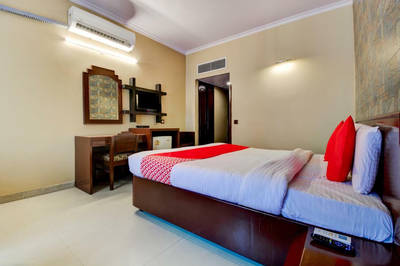 Oyo 18814 Hotel Maya International Jaipur Eksteriør billede