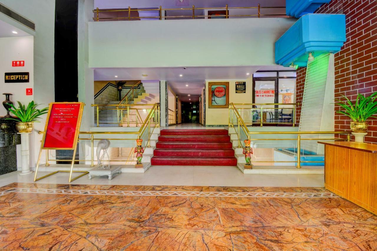 Oyo 18814 Hotel Maya International Jaipur Eksteriør billede